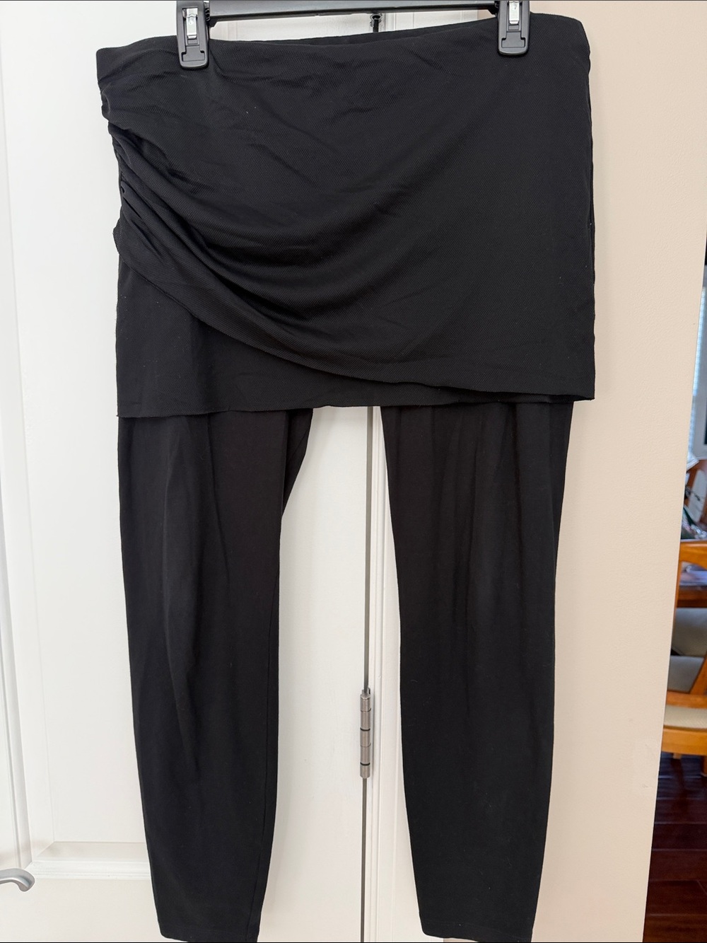 Cabi M’Leggings Mesh Skirted Leggings